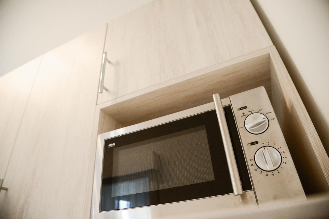 Crystal-Modern Apartment In The Center Of Нови Сад Екстериор снимка