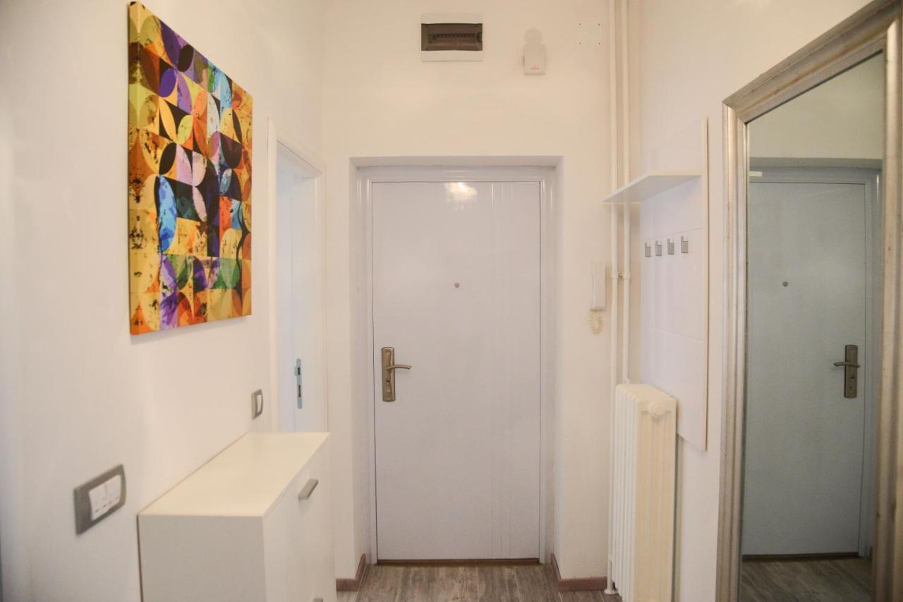 Crystal-Modern Apartment In The Center Of Нови Сад Екстериор снимка